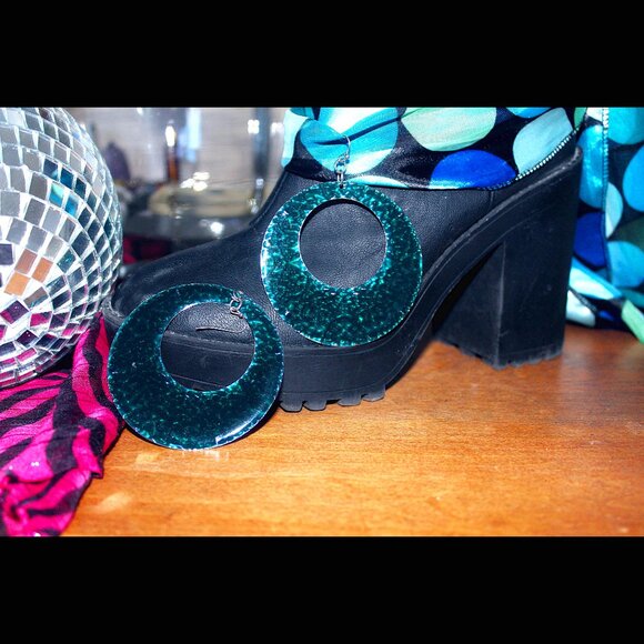 Iridescent Teal Effect Bold Hoop Earrings - Picture 1 of 4